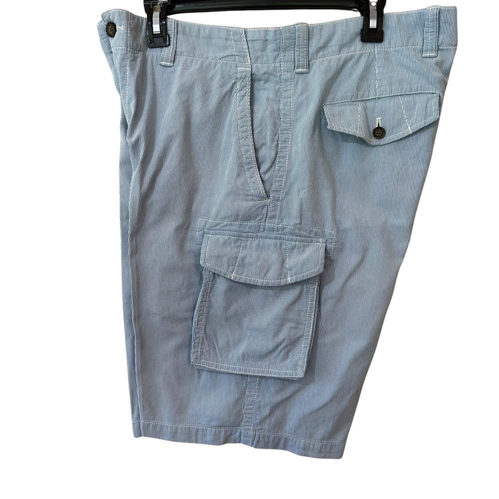 Izod Blue Cargo Shorts Relaxed Fit Lightweight